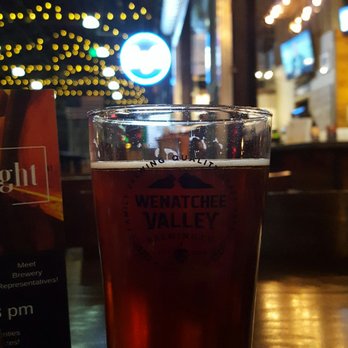 Wenatchee Valley Brewing Company - Collaboration October fest 6.6%ABV/IBU 19. Very good beer! - Breweries Near Me - Wenatchee, Washington