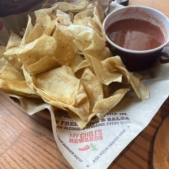 Chili's - Chips & Salsa - Tex-Mex Near Me - Midwest City, Oklahoma