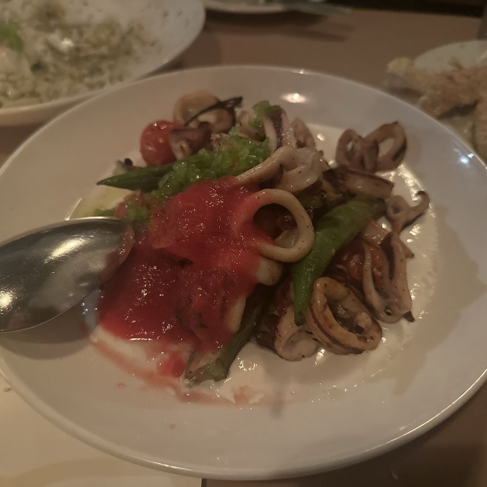 Shmoné - Calamari - Mediterranean Near Me - New York, New York