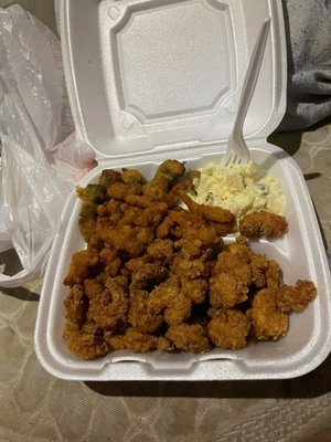 Ronnie's Crab Shack by null