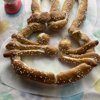 Philly Pretzel Factory - Pretzel art - Bakeries Near Me - Langhorne, Pennsylvania