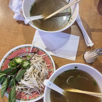 Pho Viet - 2 Rare Steak Pho. - Vietnamese Near Me - Honolulu, Hawaii