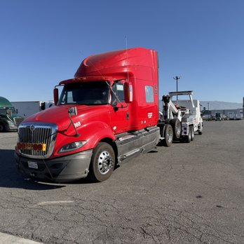 Moctezuma Towing Services - Heavy Duty Semi Truck Towing & Commercial Truck Recovery in Los Angeles | 24 Hour Roadside Assistance - Towing Near Me Moctezuma Towing Services - Heavy Duty Semi Truck Towing & Commercial Truck Recovery in Los Angeles | 24 Hour Roadside Assistance - Towing Near Me