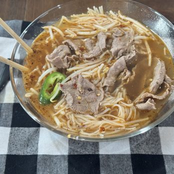 Pho Fresh & Yummy - Rare beef pho with lemongrass broth. Spicy level 4! Amazing!!!!!! - Vietnamese Near Me - Hemet, California Pho Fresh & Yummy - Rare beef pho with lemongrass broth. Spicy level 4! Amazing!!!!!! - Vietnamese Near Me - Hemet, California
