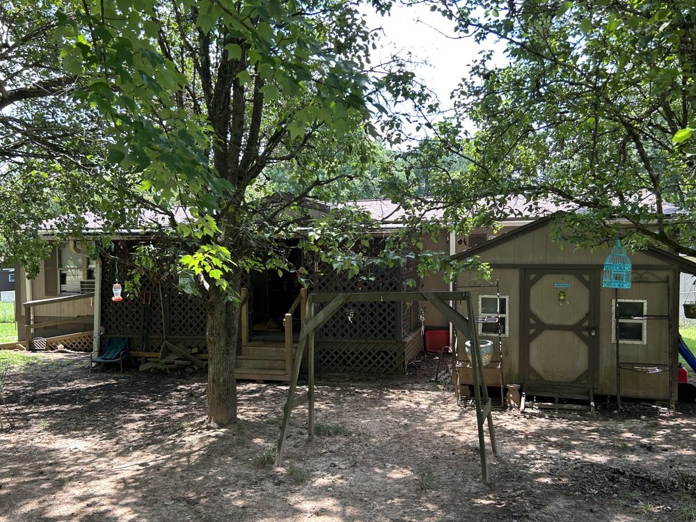 Slide of Ray's Roofing & Restoration