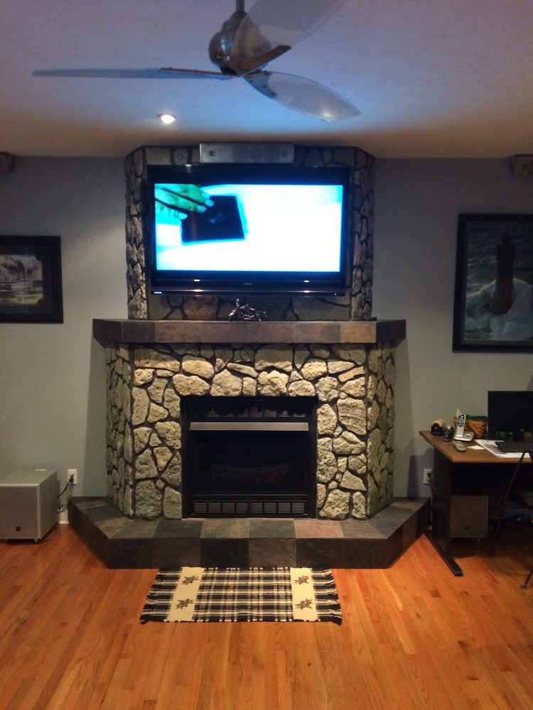 Slide of Lee's Plumbing and Remodeling/plumbing contractor