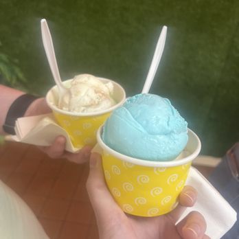Magic Fountain Union Creamery - Premium Ice Cream - Ice Cream & Frozen Yogurt Near Me - Union, New Jersey Magic Fountain Union Creamery - Premium Ice Cream - Ice Cream & Frozen Yogurt Near Me - Union, New Jersey