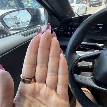 Bliss Nail Lounge - Nail Salons Near Me - Hermosa Beach, California