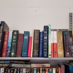 Goodwill Store and Donation Center - Bibles galore!