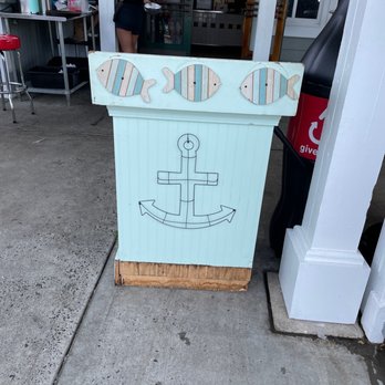 Tiki Joe's - a sign for the restaurant - Seafood Near Me - Babylon, New York
