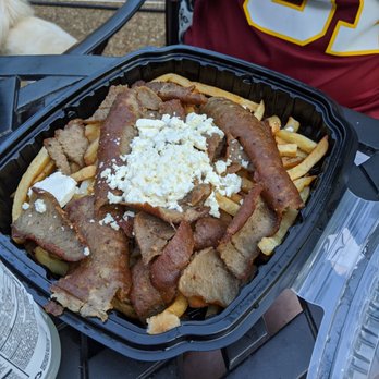 Mamma's Kitchen - Gyro Platter - plenty to share! - Italian Near Me - Alexandria, Virginia