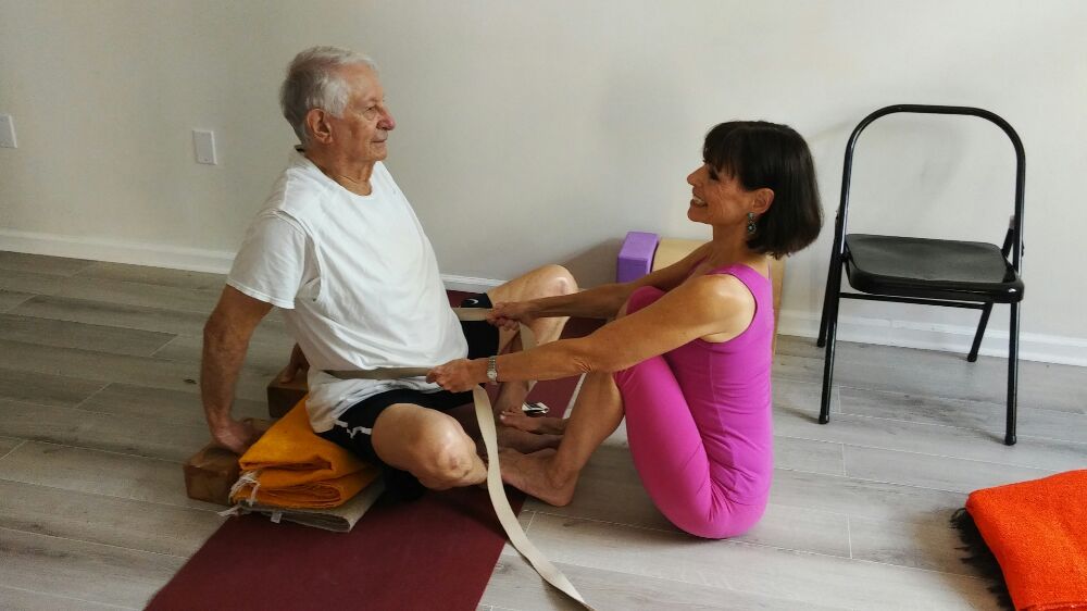 Iyengar Yoga Center of the Palm Beaches Logo