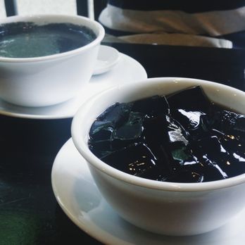 Cafe O'Dessert - Black sesame soup (芝麻糊) and guilinggao herbal jelly (龟苓膏) - Desserts Near Me - Seattle, Washington