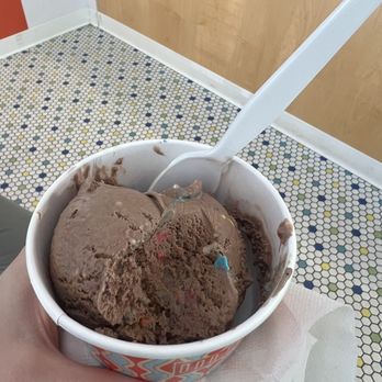Oddfellows Ice Cream Company - frosted chocolate - Ice Cream & Frozen Yogurt Near Me - Pittsburgh, Pennsylvania Oddfellows Ice Cream Company - frosted chocolate - Ice Cream & Frozen Yogurt Near Me - Pittsburgh, Pennsylvania