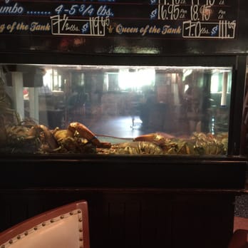 Pappadeaux Seafood Kitchen - Pick your own lobster. - Cajun/Creole Near Me - Norcross, Georgia