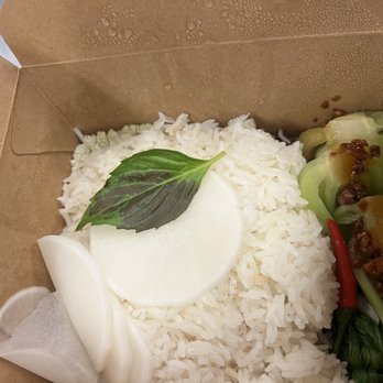 Krapow - Indonesian Near Me - Montreal, Quebec