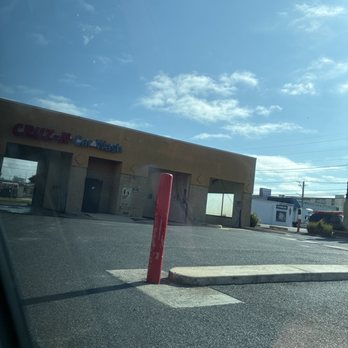 1. Oasis Car Wash