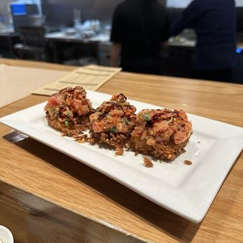 Onori Hand Roll Bar - Spicy Tuna Crispy Rice - Sushi Bars Near Me - Temecula, California Onori Hand Roll Bar - Spicy Tuna Crispy Rice - Sushi Bars Near Me - Temecula, California