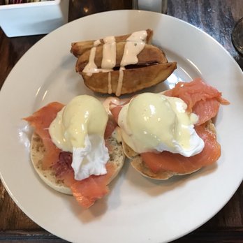 Olivier Bistro - Eggs Norvegiene - French Near Me - Brooklyn, New York