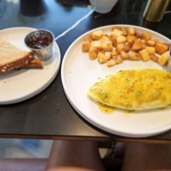 360 Brunch House - Chicken cheddar jalapeño omlette - Breakfast & Brunch Near Me - Fort Worth, Texas 360 Brunch House - Chicken cheddar jalapeño omlette - Breakfast & Brunch Near Me - Fort Worth, Texas