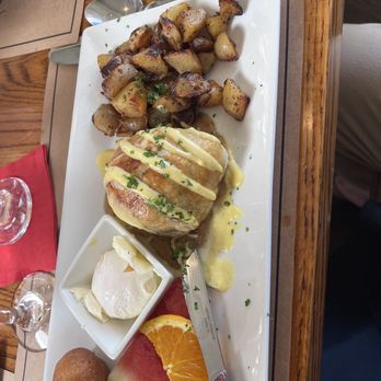 The Raintree Restaurant - Beef Wellington - American Near Me - Saint Augustine, Florida