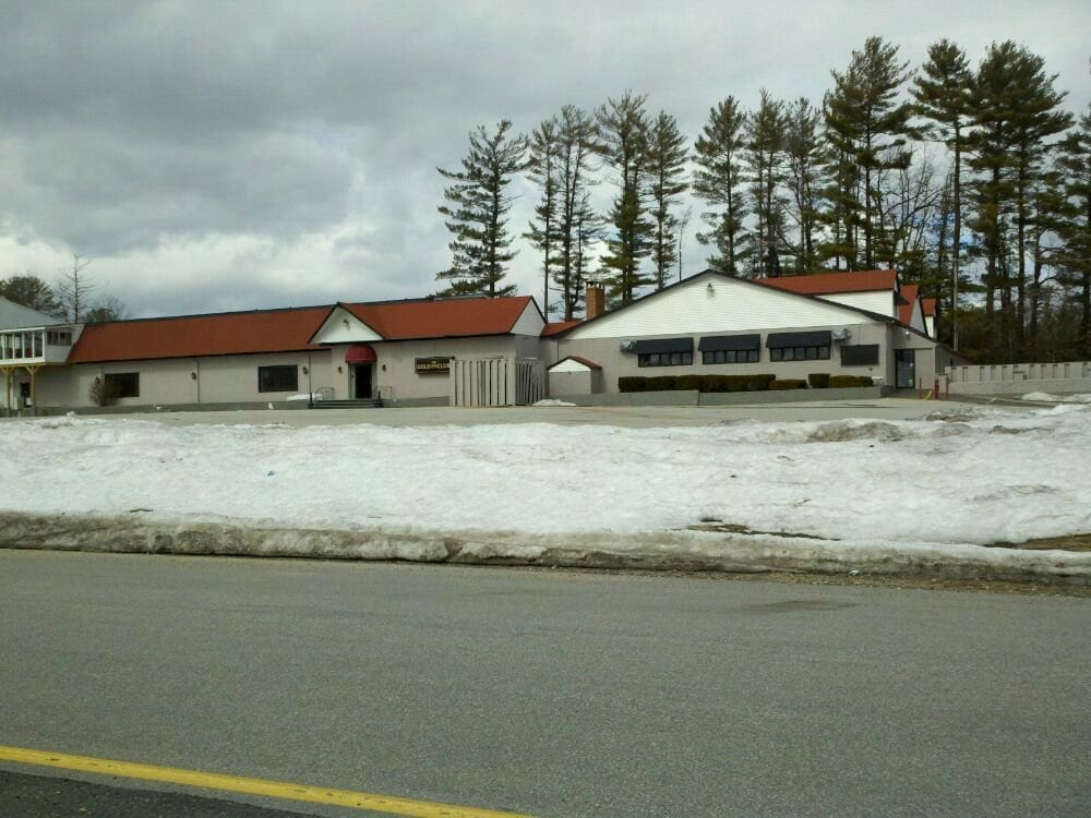 THE GOLD CLUB Updated September 2024 15 Reviews 390 S River Rd