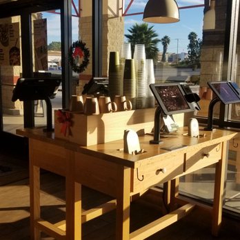 Panera Bread - Self-service station at entrance - Salad Near Me - Pendleton South, California
