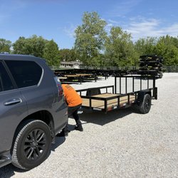 Newline Trailer - Trailer being hooked up