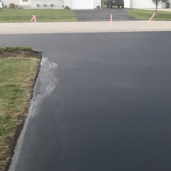 Wolf's Sealcoating - General Contractors Near Me - Joliet, Illinois