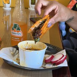 Tacos el Juanito #2 - Quedo Birria tacos