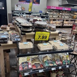 Great selection of items including Naan, and other cultural food items.