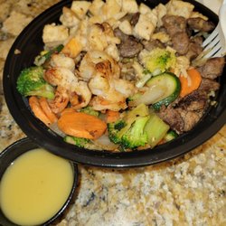 City Bachi - Steak, shrimp, chicken combo with fried rice