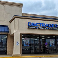 Disc Traders - Front Entrance