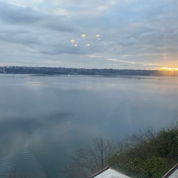 The Cliff House - Seafood Near Me - Tacoma, Washington The Cliff House - Seafood Near Me - Tacoma, Washington