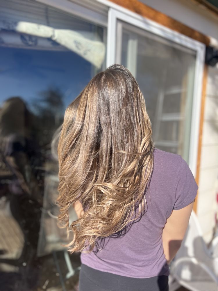Moonstone Hair Studio Logo