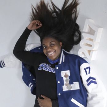 AM Photography Studio  - Senior pictures - Photo Booth Rentals Near Me - Southfield, Michigan