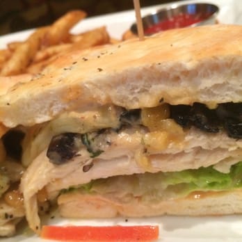Fugazzis - Southwestern chicken sandwich ($12.50) - Diners Near Me - Visalia, California Fugazzis - Southwestern chicken sandwich ($12.50) - Diners Near Me - Visalia, California