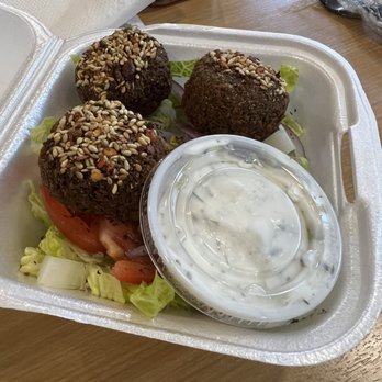 El Prince Restaurant - Falafel with tahini - Mediterranean Near Me - Wesley Chapel, Florida