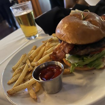 Federal American Grill - Their signature Federal Burger - New American Near Me - Katy, Texas