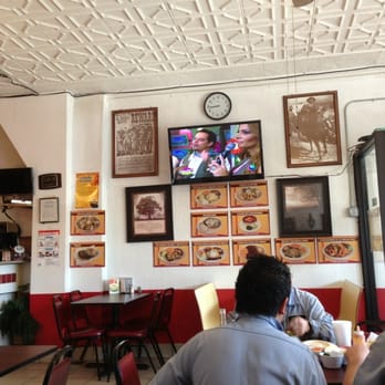 Restaurant Jerez - Interior - Mexican Near Me - Chicago, Illinois