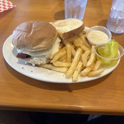 Mario's Italian Restaurant & Pizzeria - Chicken Bacon Ranch Sandwich