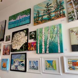 The Art & Soul Cafe - Nice art to look at and if so inclined to buy.