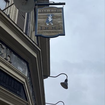 BLUE DOG TAVERN - Updated January 2026 - 260 Photos & 231 Reviews - 638