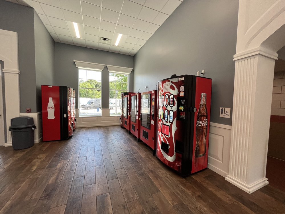 KENTUCKY CENTER AND REST AREA Updated April 2024 33 Photos