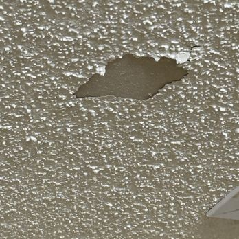 The Carlton Lodge Hotel - Peeling drywall over tub - Hotels Near Me - Adrian, Michigan The Carlton Lodge Hotel - Peeling drywall over tub - Hotels Near Me - Adrian, Michigan