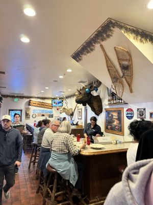 Grizzly Cafe by null