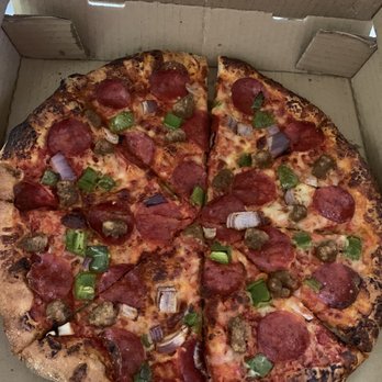 Pizzava - The Backyard - Pizza Near Me - Reno, Nevada