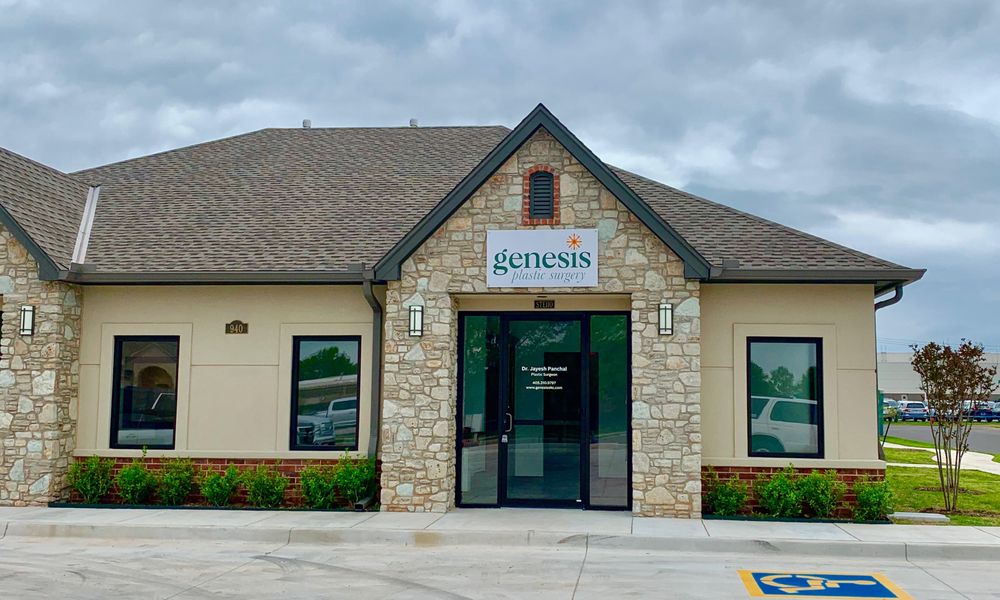 GENESIS PLASTIC SURGERY & MEDICAL SPA Updated September 2024 17 Photos 940 Wall St, Norman