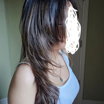 Hair By Tien - This is the butchered cut under Tien's incompetent hands! Is it even close to the picture I showed her?! - Hair Stylists Near Me - Clovis, California