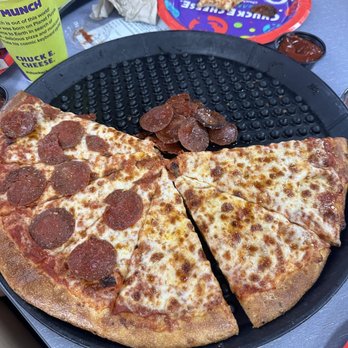 Chuck E. Cheese - Pepperoni not sticking to cheese - Pizza Near Me - Dublin, California